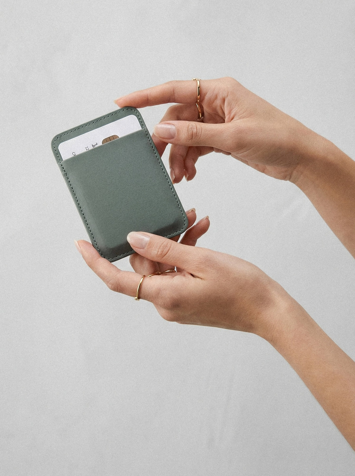 Minimal Leather Card Holder-4